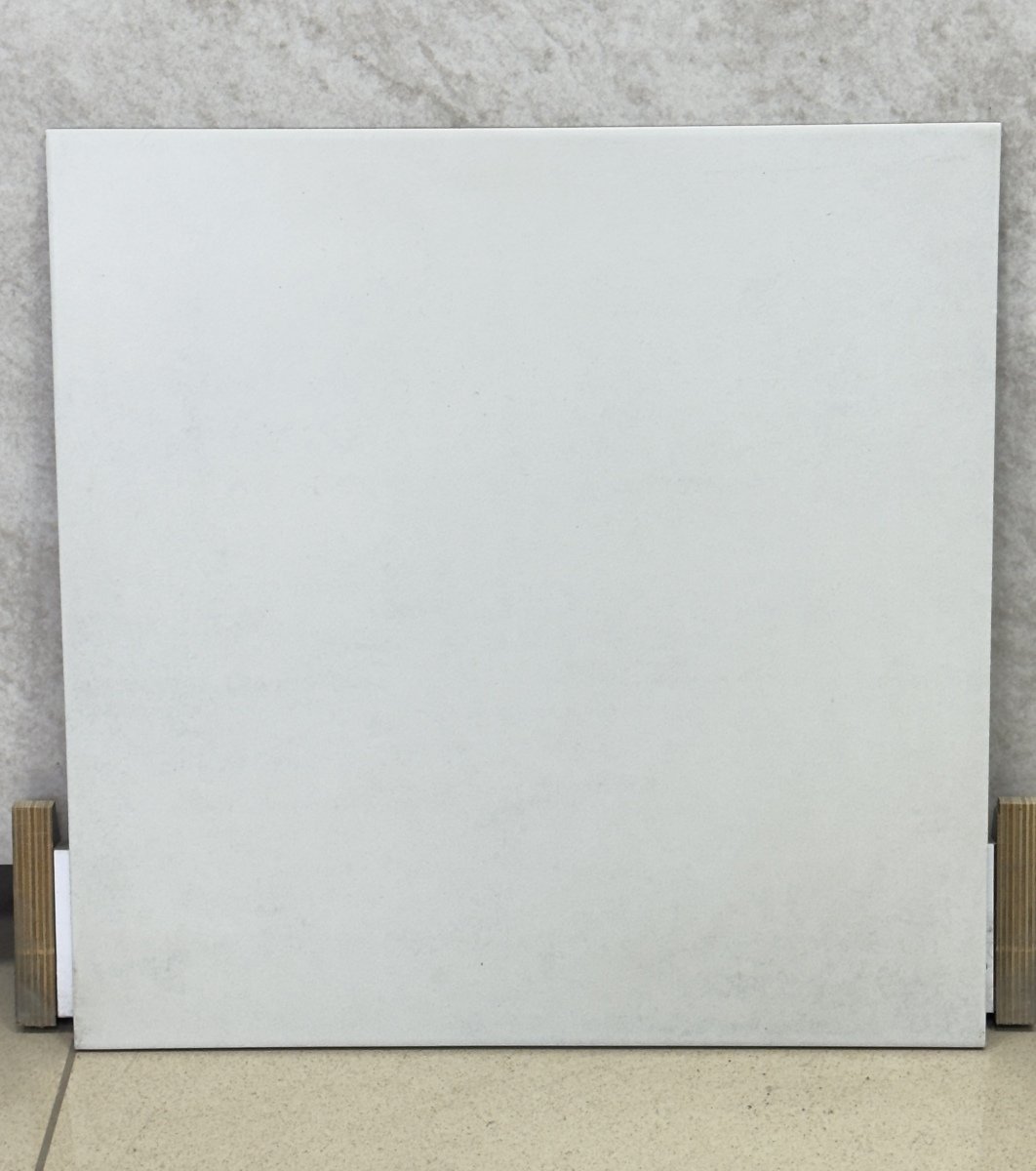 Гермес белый