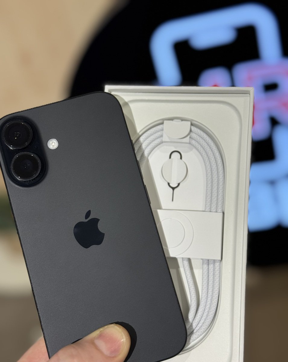 Айфон 16 на 256 гб