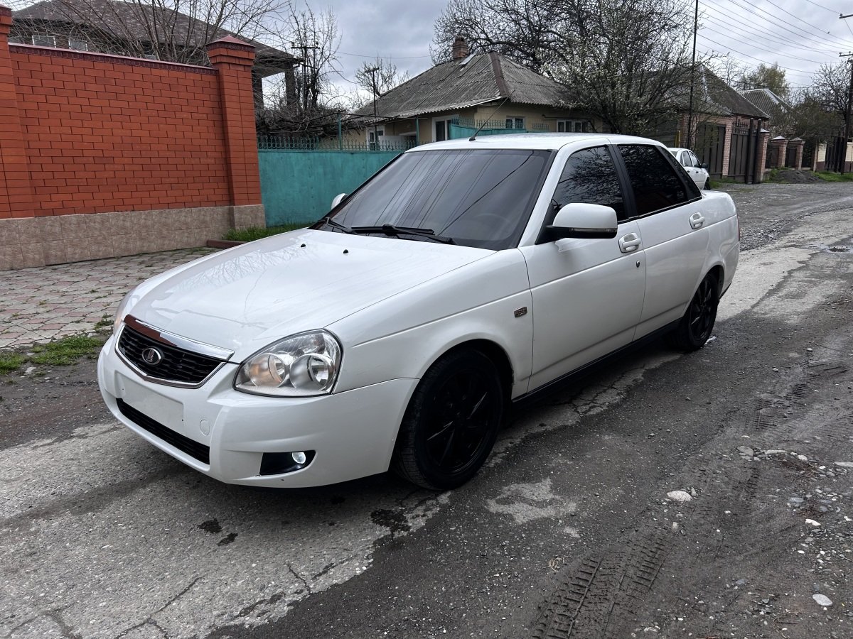 Приора 2016г….ваз 2115 2011г