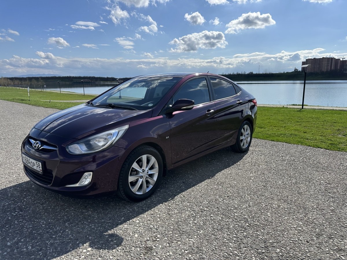Продам Hyundai Solaris 2011г