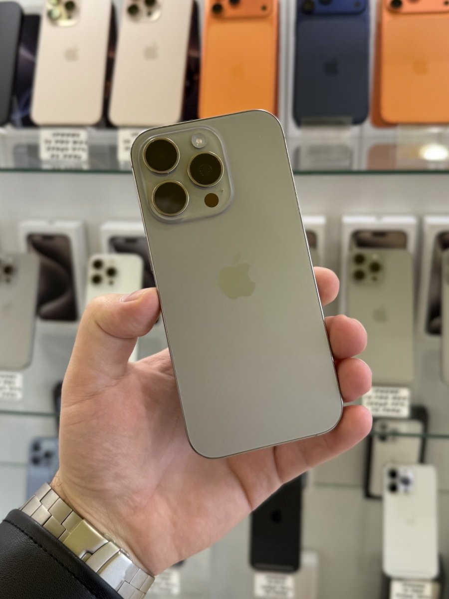 iPhone 15 pro 256gb АКБ 79%