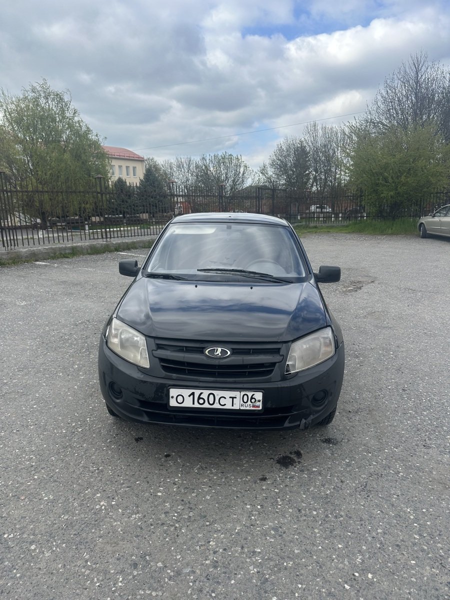 Лада Гранта 14 год стандарт.