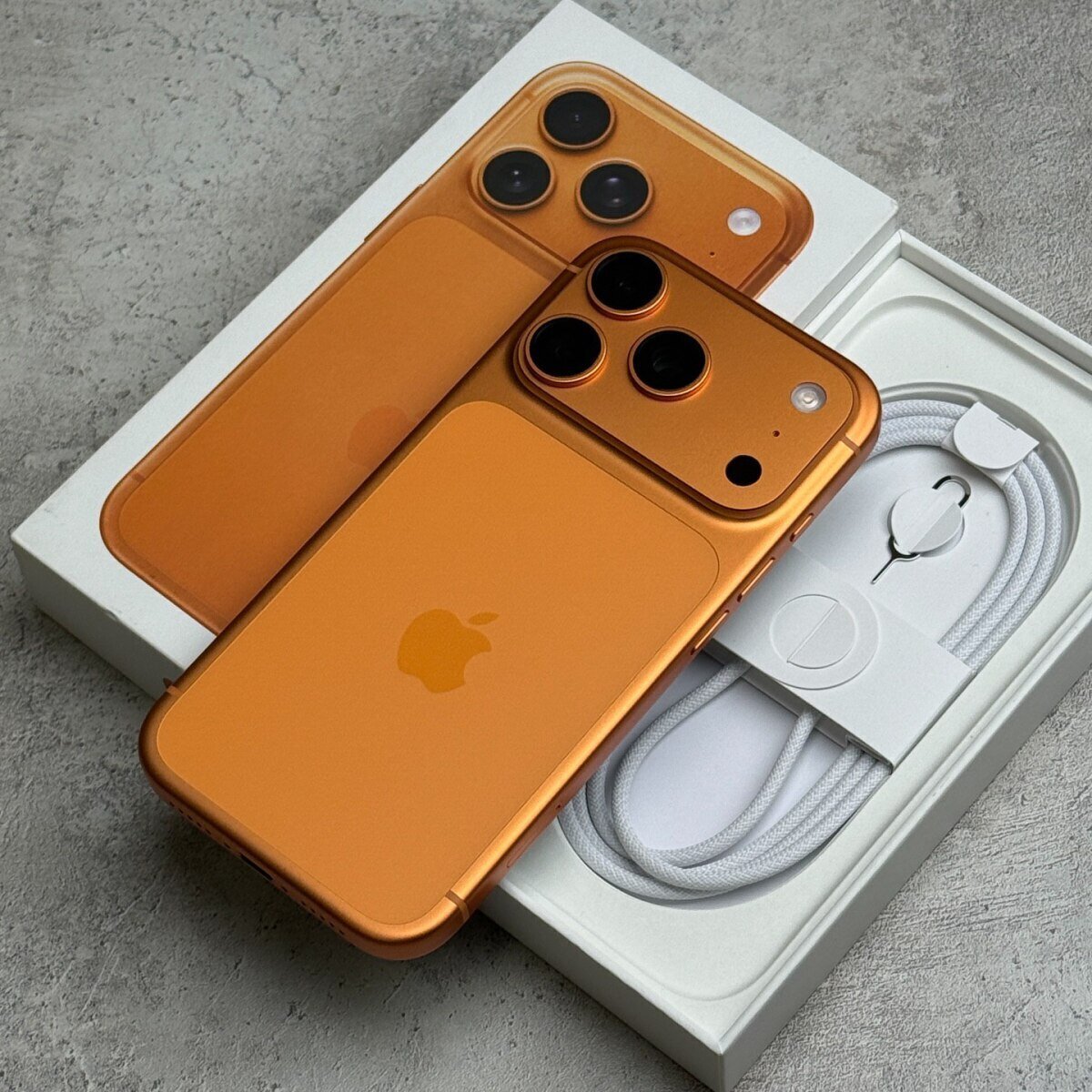 iPhone 17 PRO 256GB СИМ
