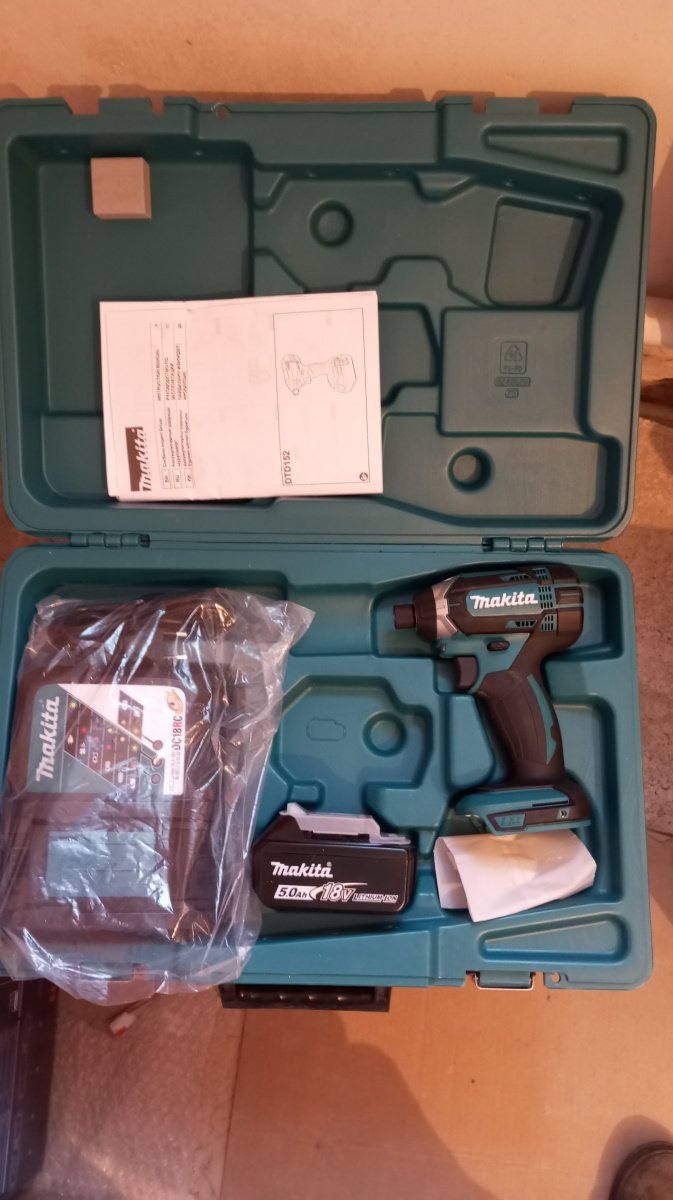 Винтовёрт Makita оригинал