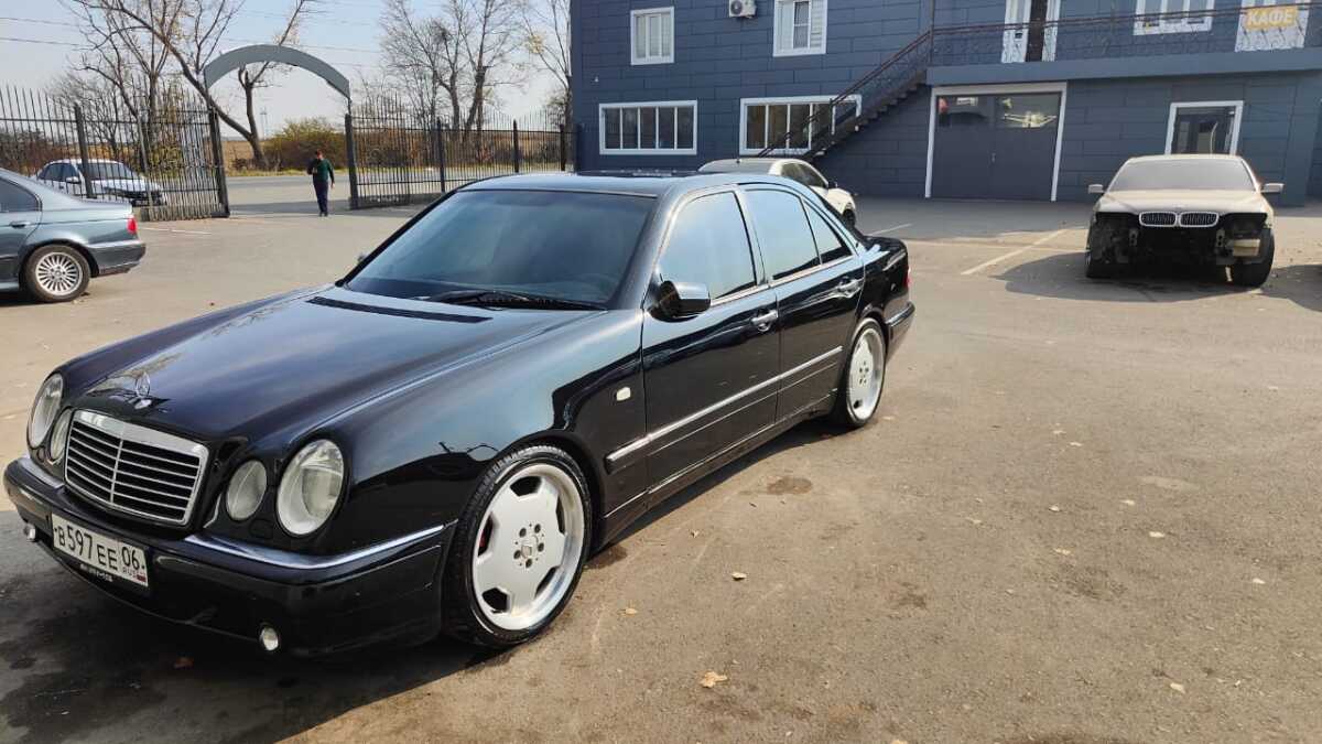 Mercedes W210 E50 AMG