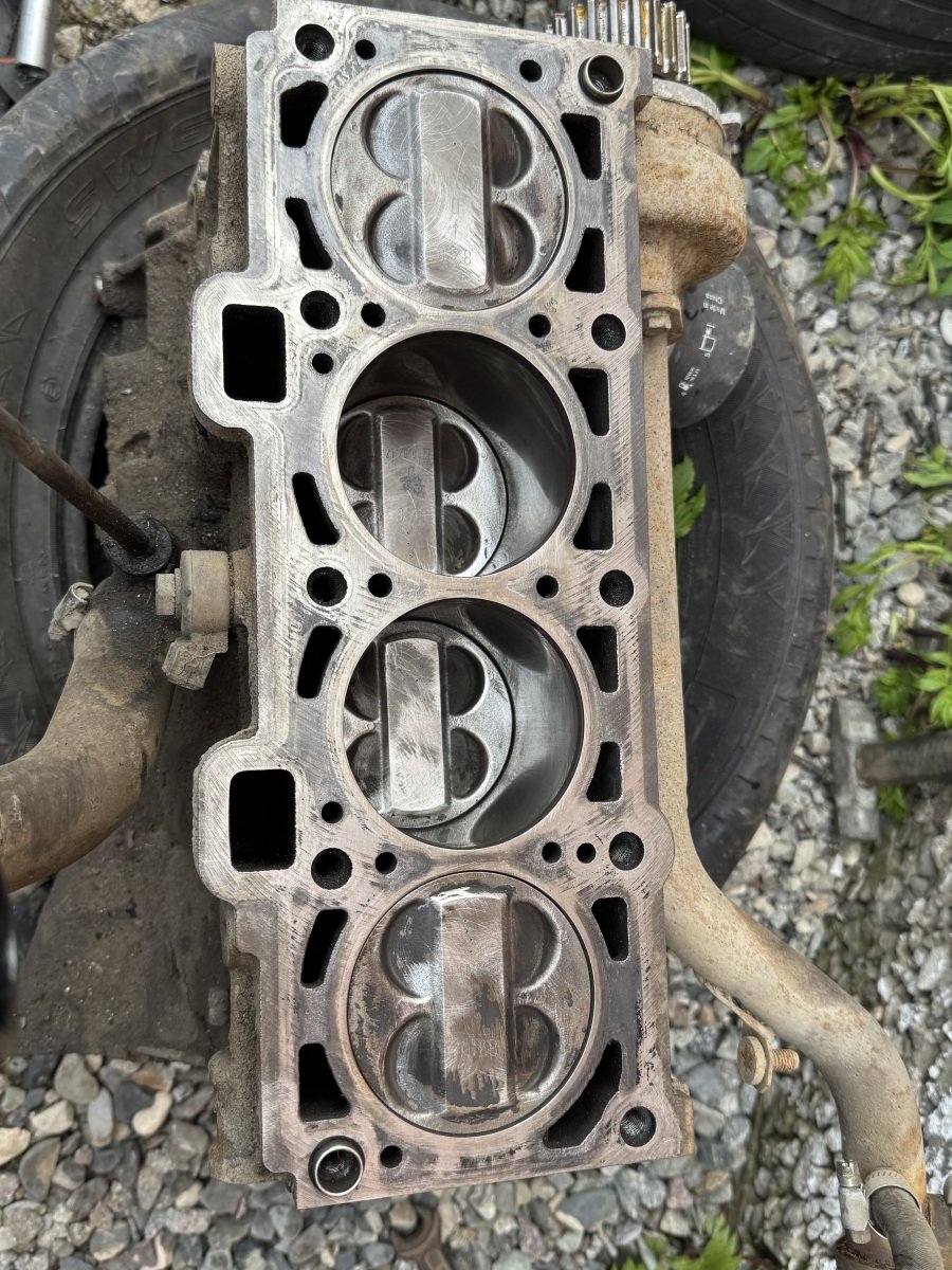 Блок цилиндров приора 1.6 16кл