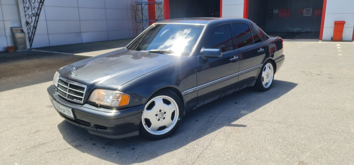 Mercedes w202 c280