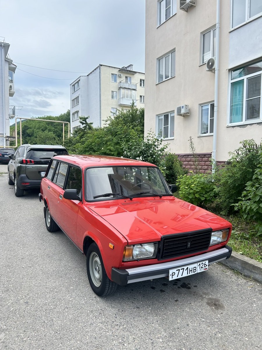 Автомобиль ВАЗ 2104
