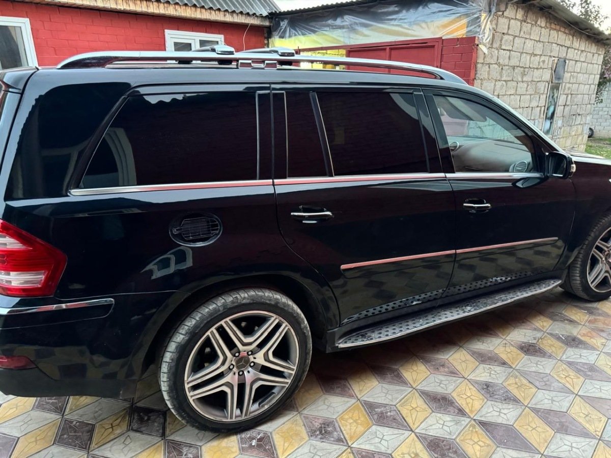 Мерседес gl500