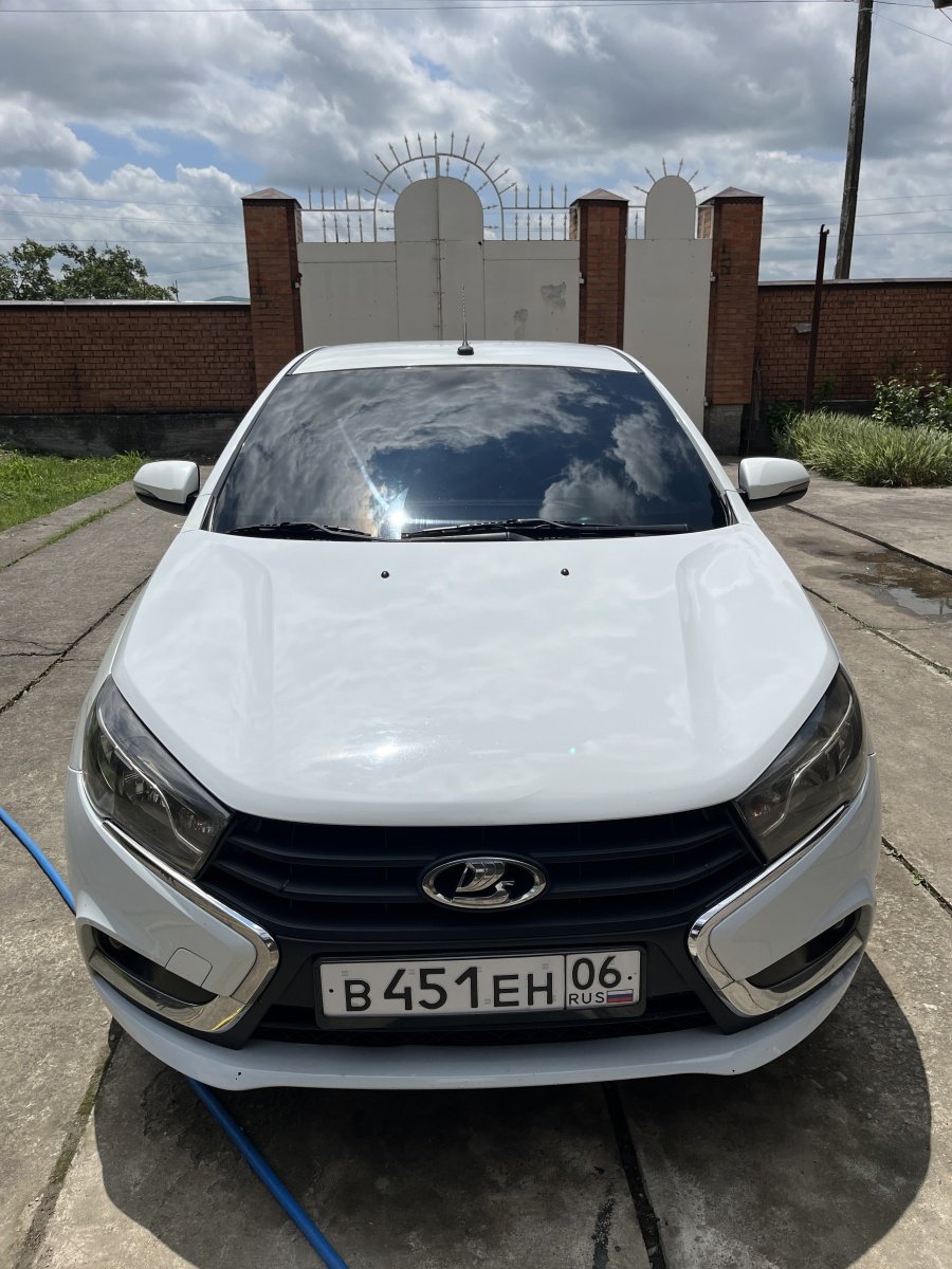 Продам Весту