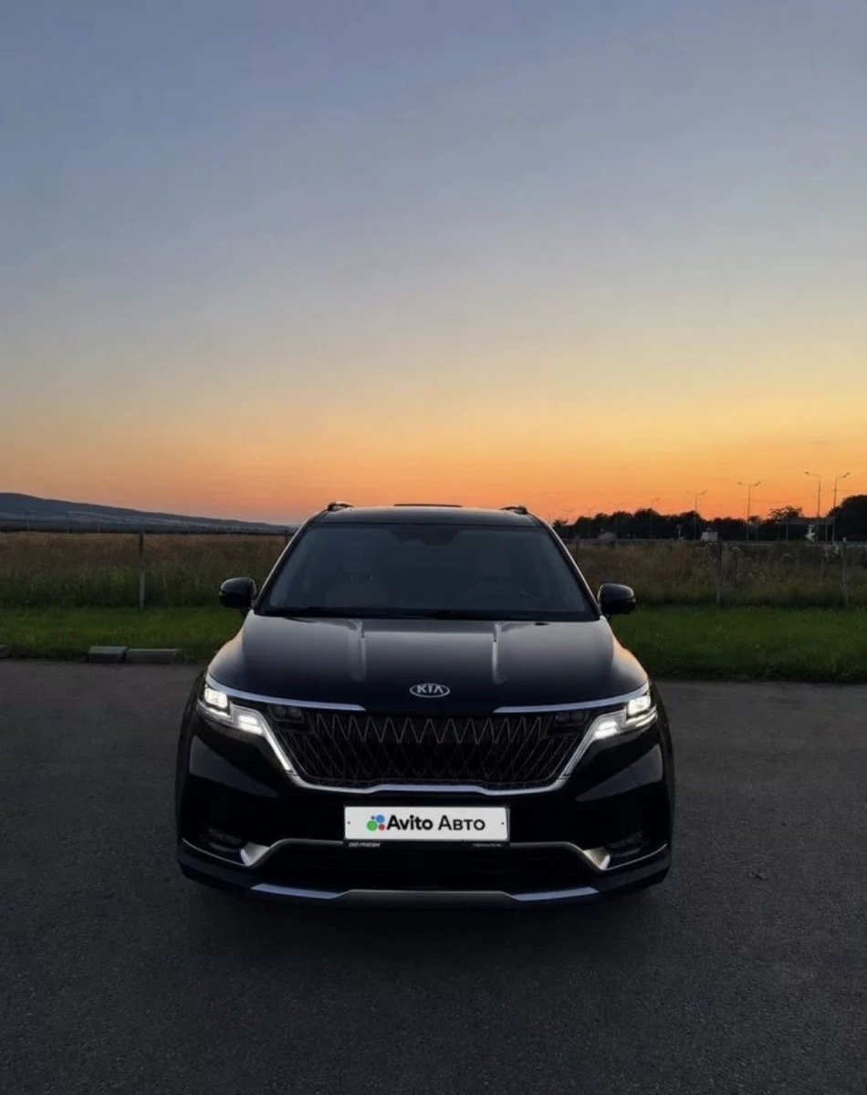 Kia Carnival (11 мест)