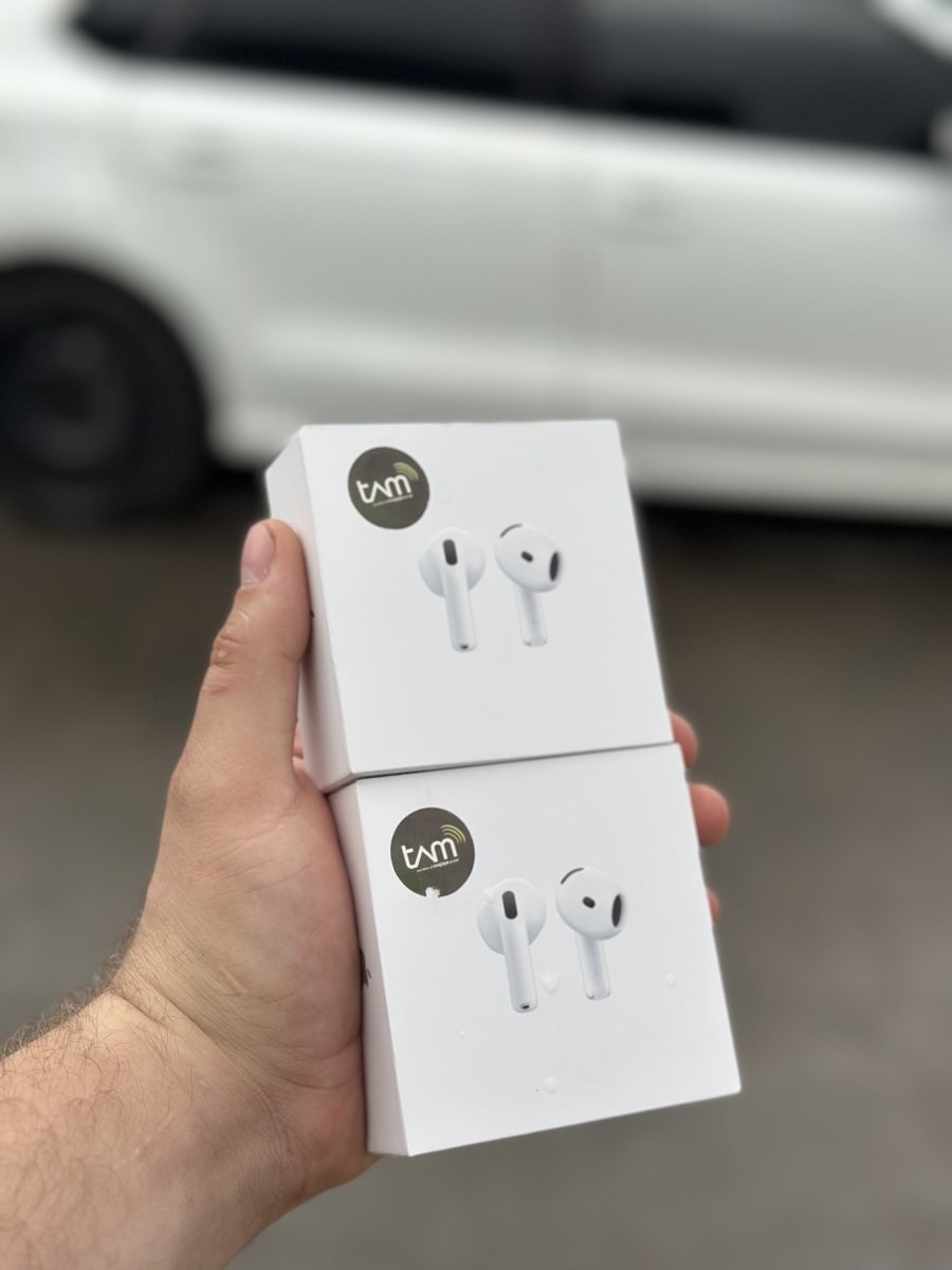 Наушники AirPods 4