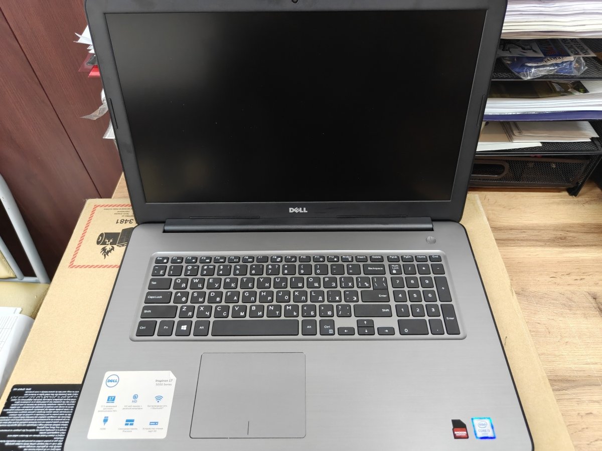Dell Inspiron 17 5000 series