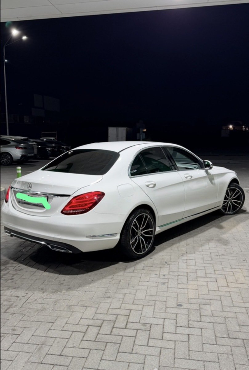 Mercedes-Benz C205