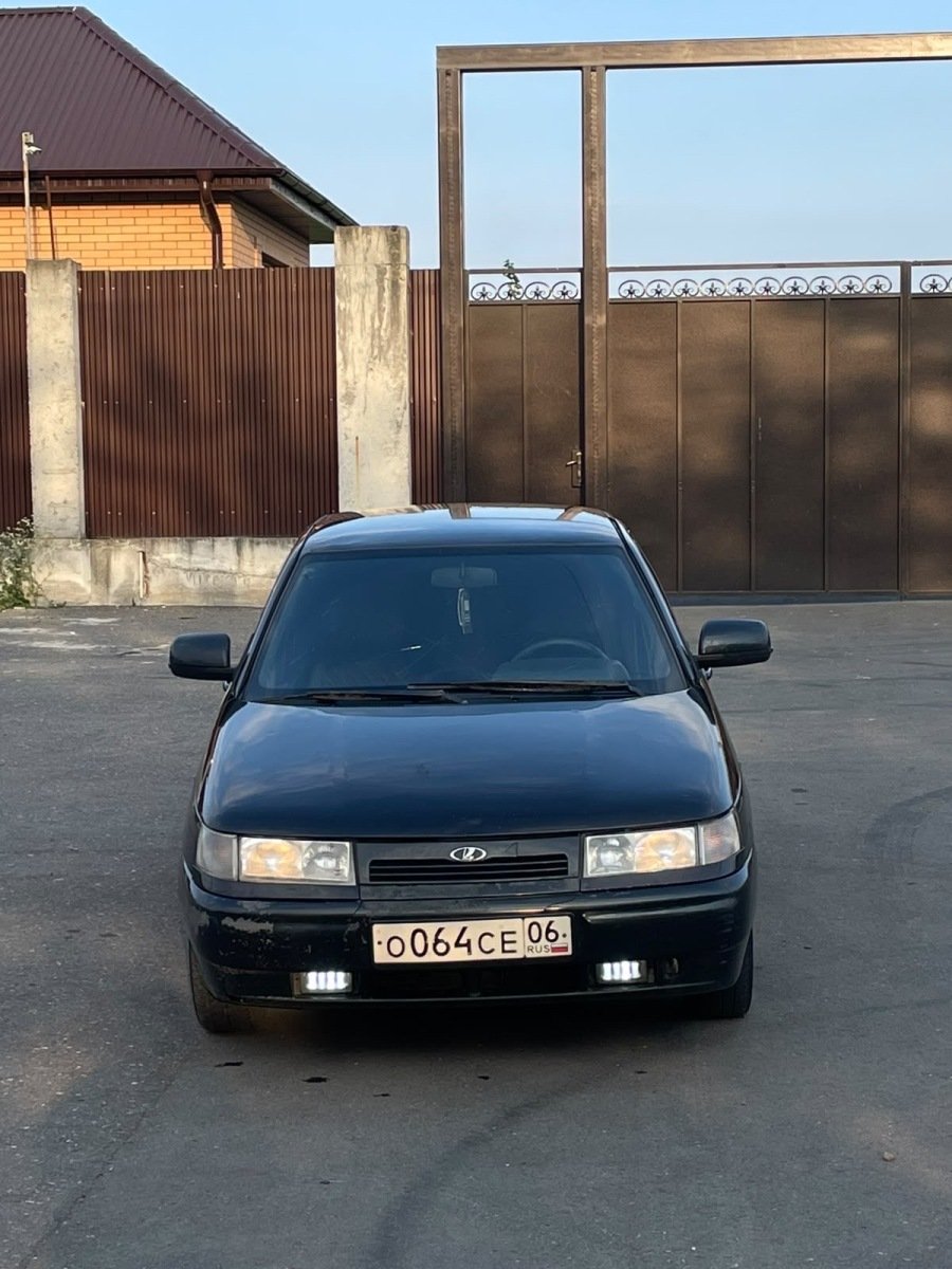 Продаю ваз 2112