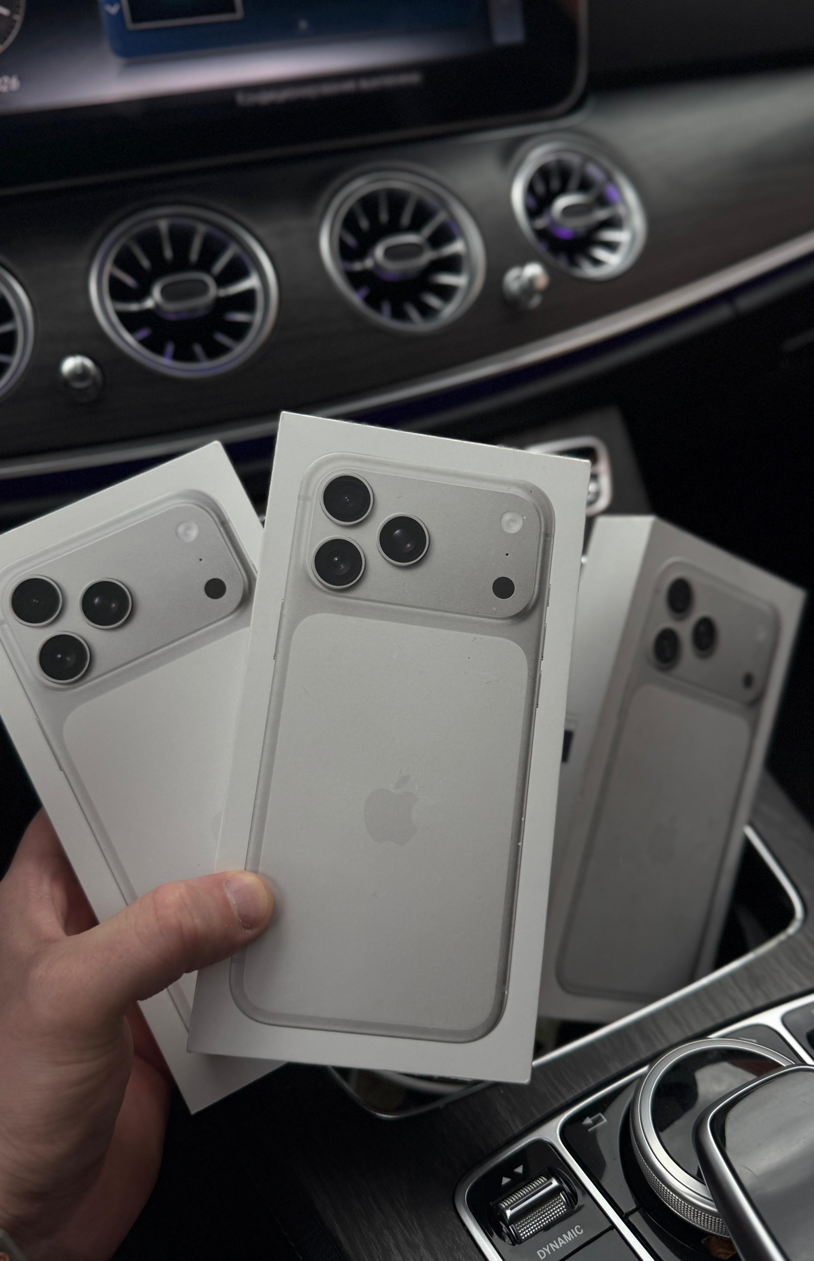 AppleMax
